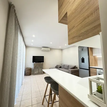 Flat Albir,esmeralda